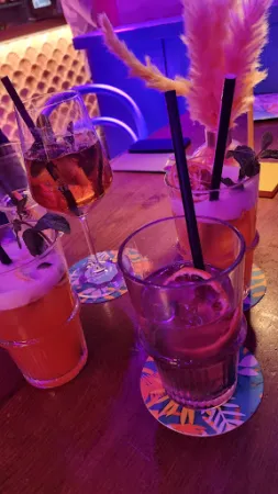 Bild von Kiwi’s It‘s More…. | Bar | Restaurant | Club | What is it to you ?