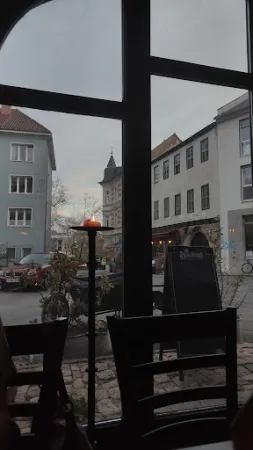 Bild von Gastraum Weintanne. - Institut für Trinkkultur