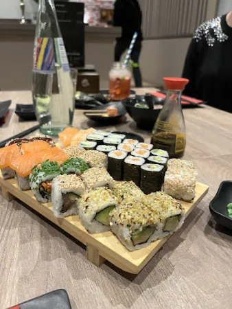 Bild von Oishii Sushi & Grill Restaurant
