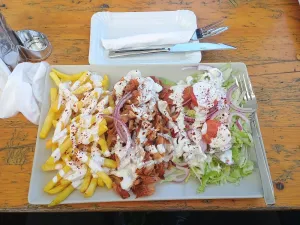 TONI PIZZERIA&KEBAP