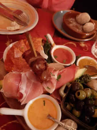 Bild von Paradero - Bar y Tapas