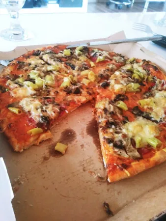 Bild von Pizzeria Ginos Giardino