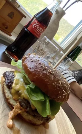 Bild von Brücken-Schenke Burger&Schnitzelhaus