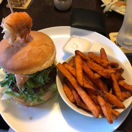 Bild von KOLOMAN | Das kultige Burger-Restaurant in Melk