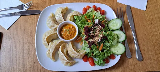 Bild von Momo Restaurant/ Corner Bar