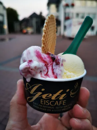 Bild von Ajeti Eiscafé am Rathaus