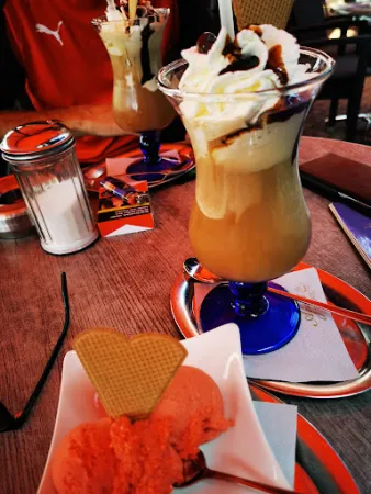 Bild von Ajeti Eiscafé am Rathaus