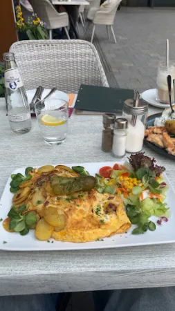 Bild von Kaffeehaus Madlen im neuen Rathaus