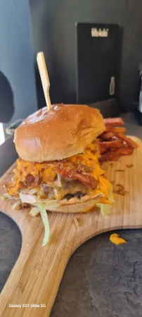 Bild von Burger&Bowl’s by Samira