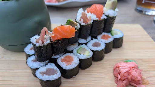 Bild von Foody Foody Restaurant