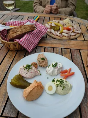 Dorfschenke Heidi Wöhri