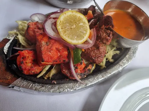 Bild von Indian Village - Indisches Restaurant, Ockstadt, Friedberg