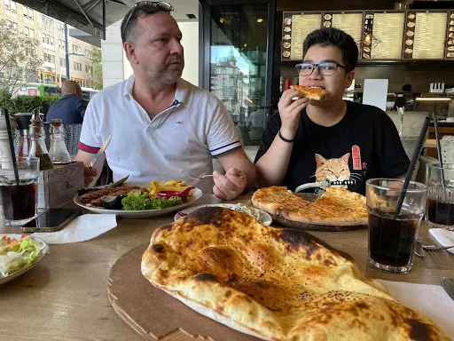 Bild von Zagros Dorger Restaurant - Offenbach am Main