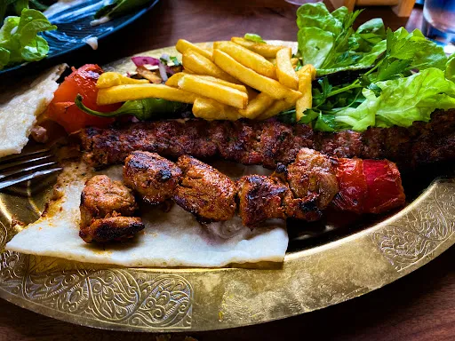 Bild von Shato Grill & Steak Café und Restaurant