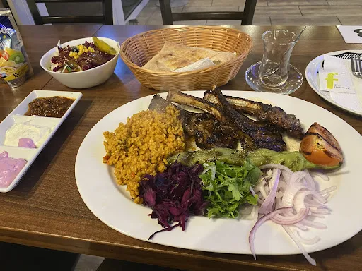 Bild von Favori - Döner, Tantuni & Grill