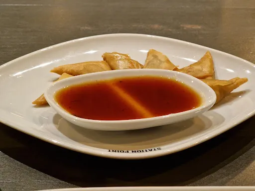 Bild von Station Point Thai Food