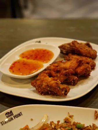 Bild von Station Point Thai Food