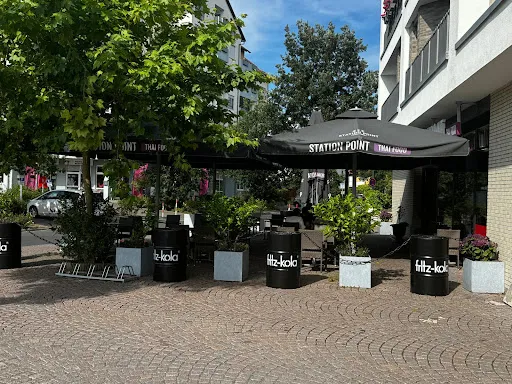 Bild von Station Point Thai Food