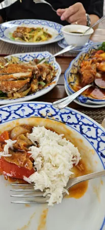Bild von Rainbow Garden Thai Restaurant
