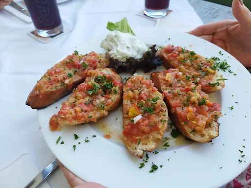 Bild von Mediterranean restaurant & coffee