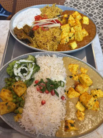 Bild von eatDOORI Deli - Curry Bowls & Indian Street Food