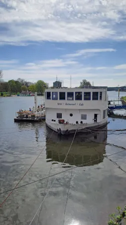 Bild von Mainod - Café Restaurant Hotel - das schwimmende Kleinod