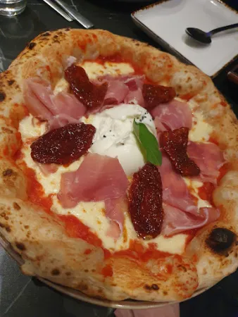 Bild von Da Vincenzo Cucina italiana e Pizza Napoletana - Zur goldenen Rose