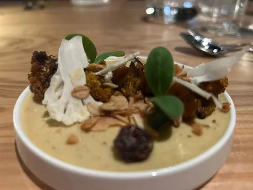 Bild von BEES Restaurant