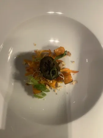 Bild von BEES Restaurant