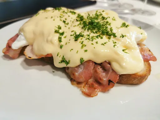 Bild von BEES Restaurant