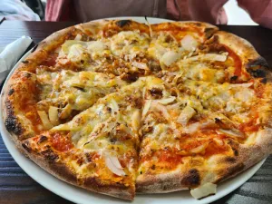 Görsroth Pizzeria & Kebaphaus &Eiscafè