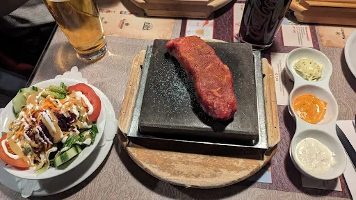 Bild von Corner Steakhouse - Lavagrill