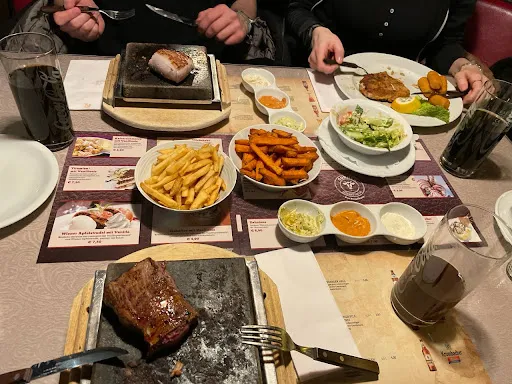 Bild von Corner Steakhouse - Lavagrill