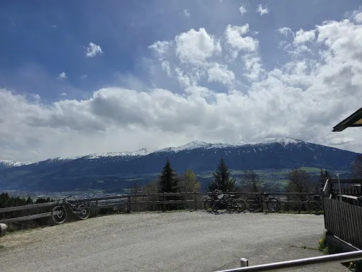 Bild von Arzler Alm Innsbruck 1067m