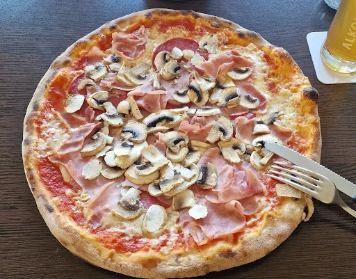 Bild von Taverna