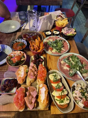 Bild von tapas & wine