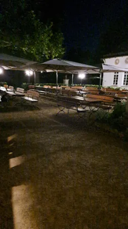 Bild von Biergarten "Alte Remise"