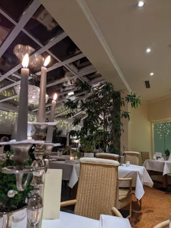 Bild von Garden Restaurant. Lounge. Terrasse & Frühstücksrestaurant im Vital Hotel