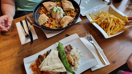 Bild von Best Food Grill Restaurant (ASPAVA)