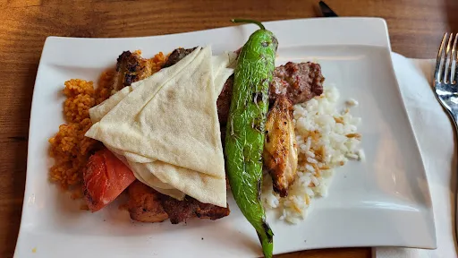 Bild von Best Food Grill Restaurant (ASPAVA)