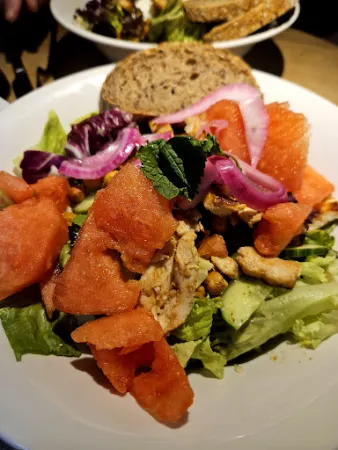 Bild von dean&david | Bowls, Salate, Curries & Snacks!