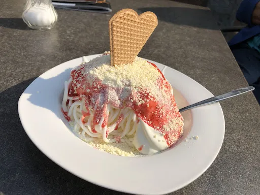 Bild von Eispavillon und Pizzapavillon am Kurpark