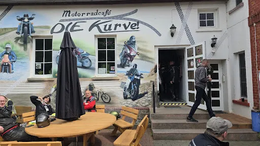 Bild von Motorradcafé - DIE Kurve!