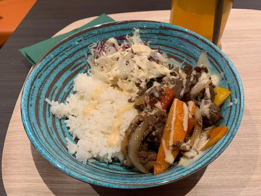 Bild von Urikiri Korean Streetfood Bulgogi Bibimbap