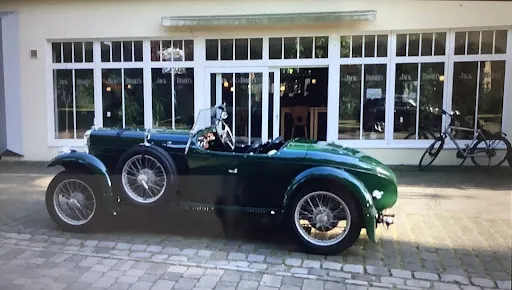 Bild von Motorradcafé - DIE Kurve!