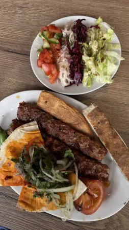 Bild von Restaurant Melody Holzkohlegrill