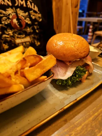 Bild von Burgerado