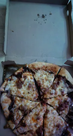 Bild von Ravis Pizza Express
