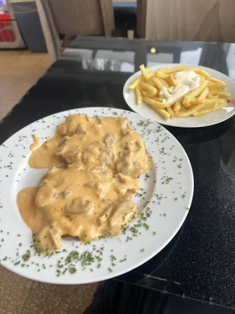 Bild von Schnitzel Fritten Werkstatt