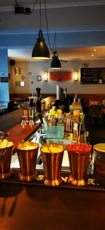 Bild von Drunken Cow Bar & Grill